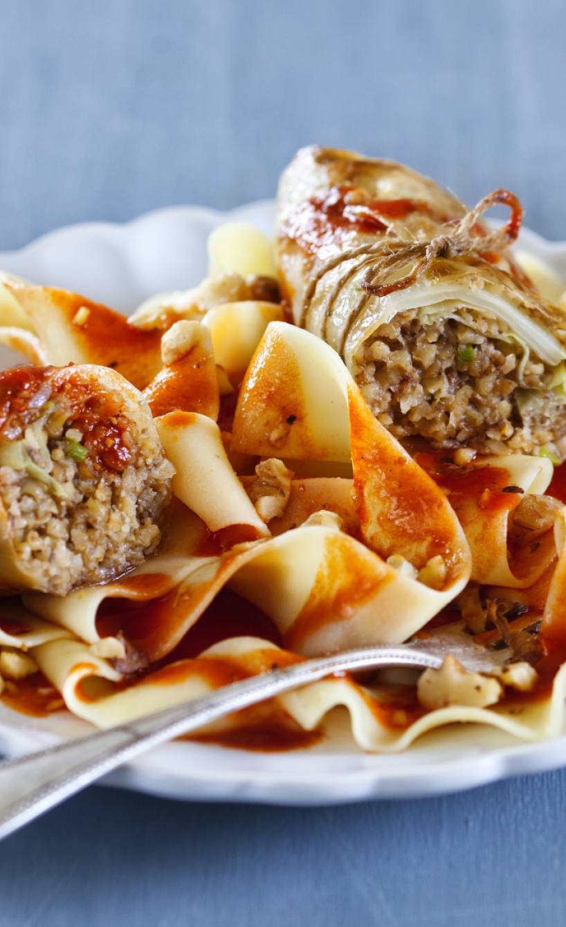Vegetarische Rouladen aus Kohl