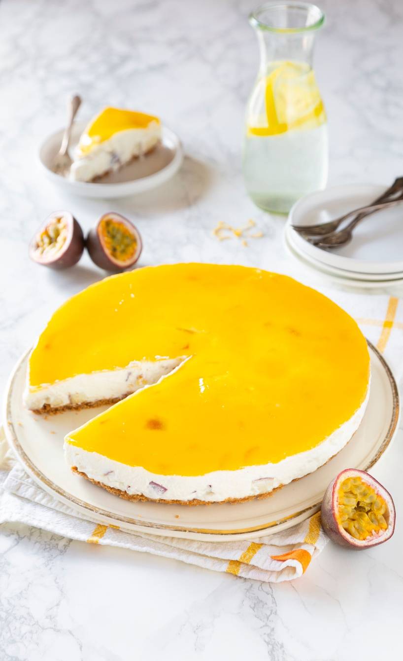 Einfache Solero-Torte ohne Backen mit Keksboden so cremig & fruchtig